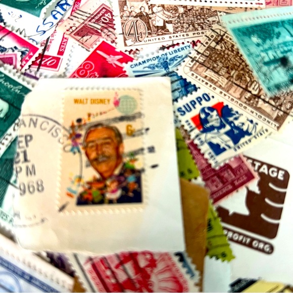 DISNEY Vintage POSTAGE stamp and USA postage stamp lot - Picture 4 of 10